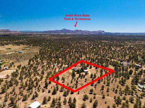 Tiny photo for 16248 SW Quail Road, Terrebonne, OR 97760 (MLS # 220225096)