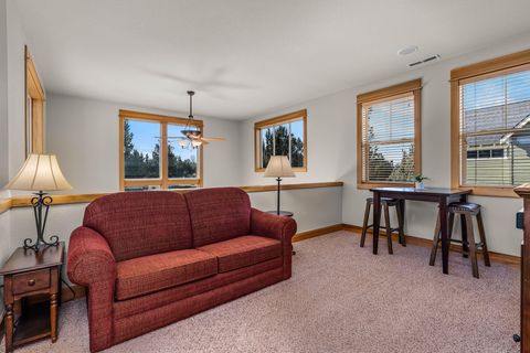 Tiny photo for 10994 Desert Sky Loop, Redmond, OR 97756 (MLS # 220215879)