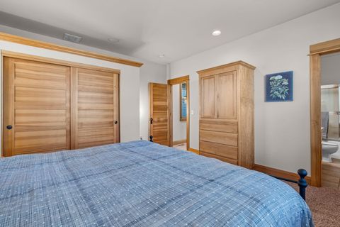 Tiny photo for 10994 Desert Sky Loop, Redmond, OR 97756 (MLS # 220215879)