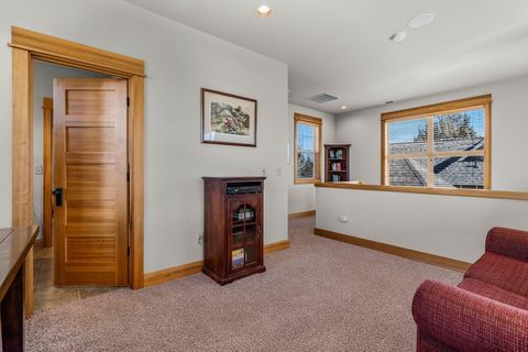 Tiny photo for 10994 Desert Sky Loop, Redmond, OR 97756 (MLS # 220215879)