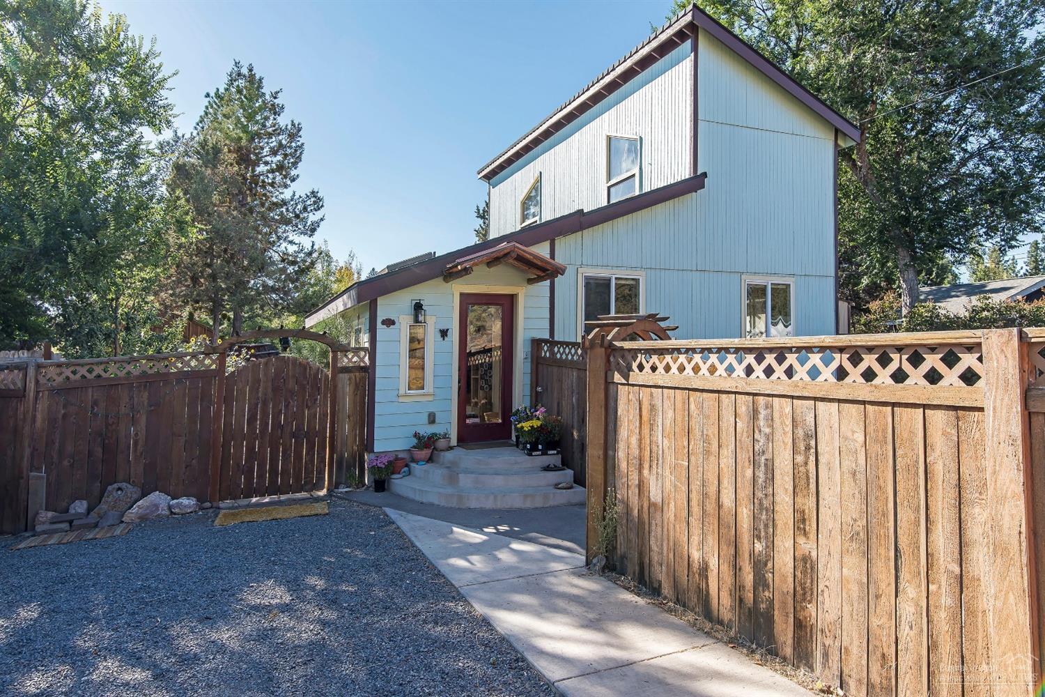 Awbrey Road Heights - Residential