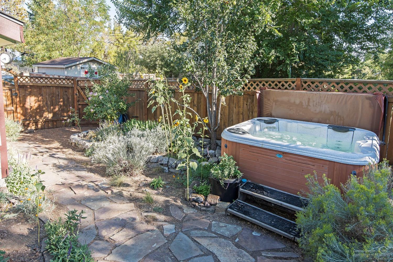 Awbrey Road Heights - Residential