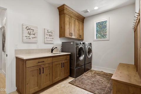 Tiny photo for 15721 SW Wooden Trestle Lane, Powell Butte, OR 97753 (MLS # 220229613)
