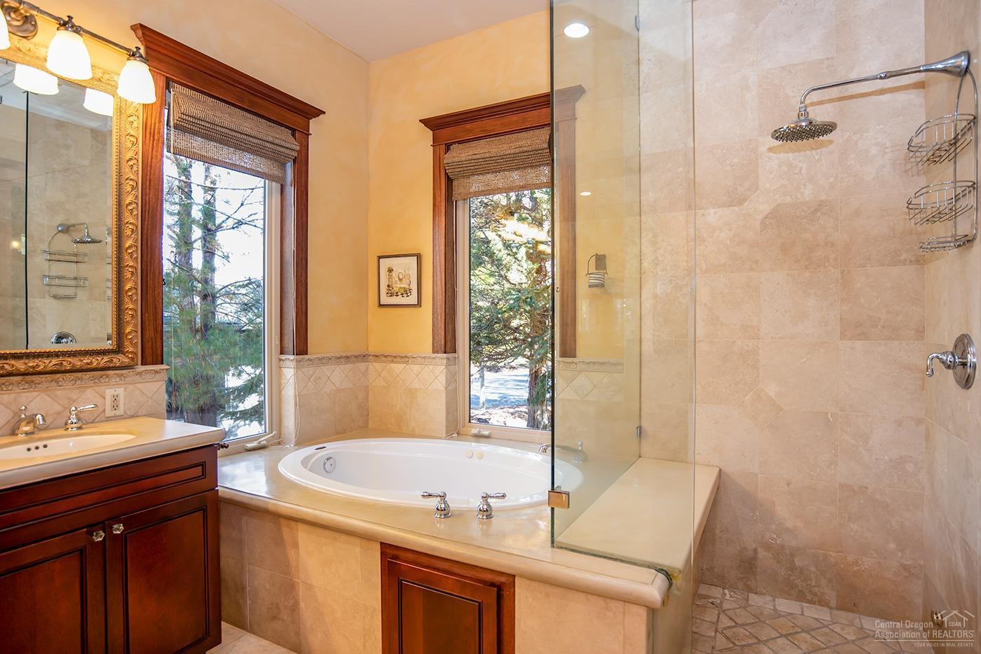 Awbrey Butte - Residential