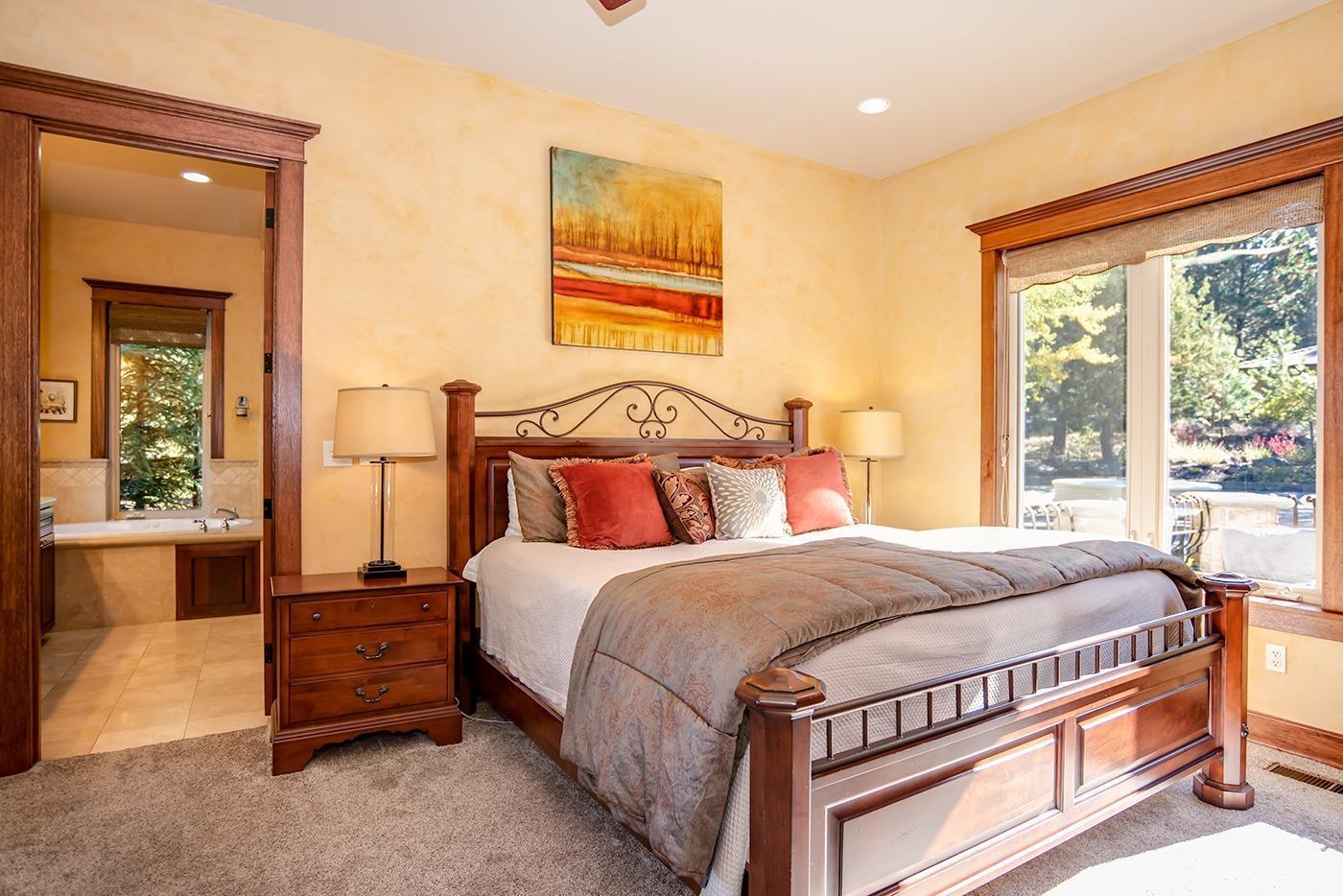 Awbrey Butte - Residential