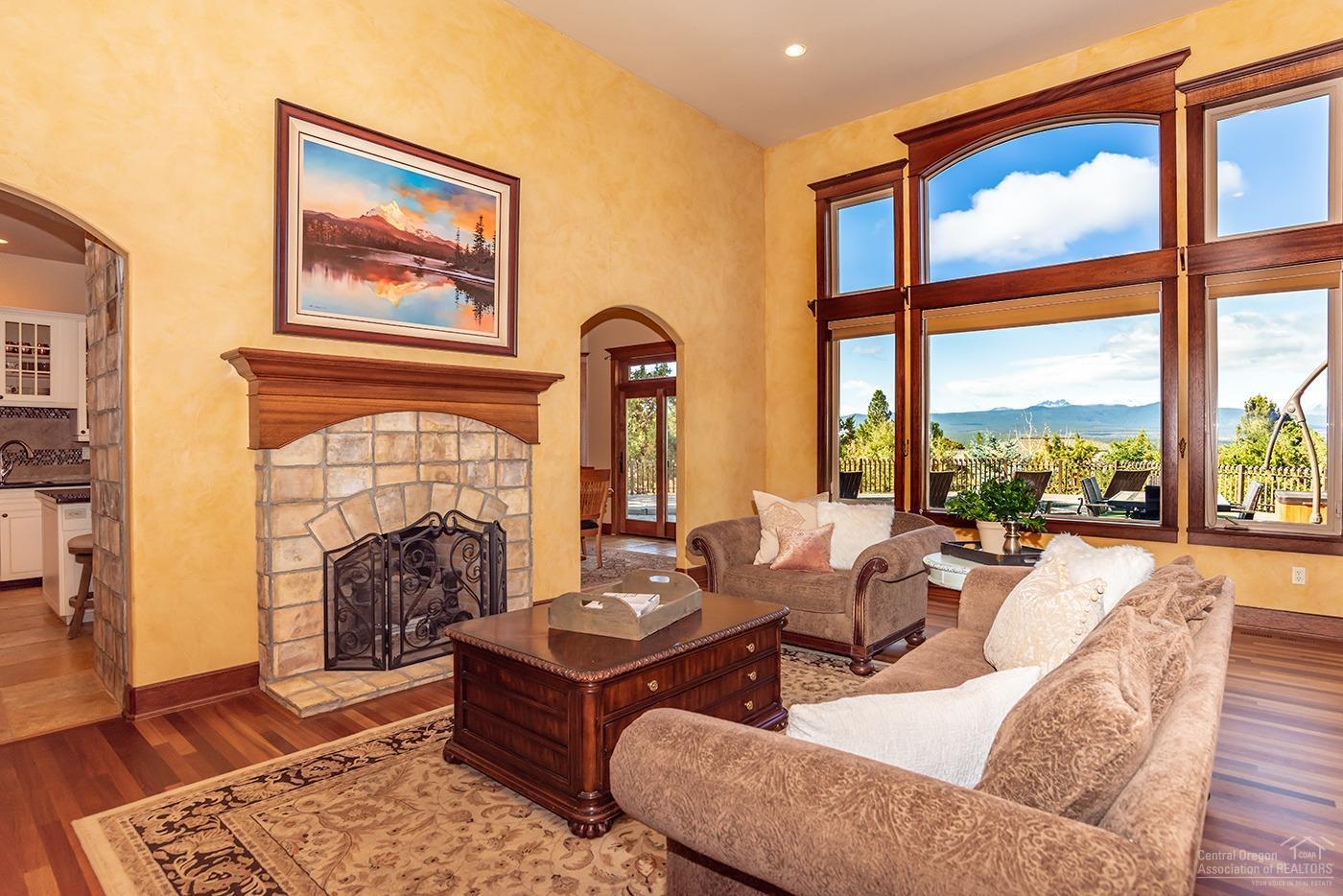 Awbrey Butte - Residential