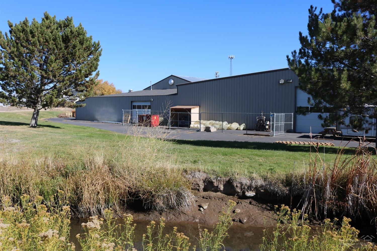 CLAR - Commercial Sale