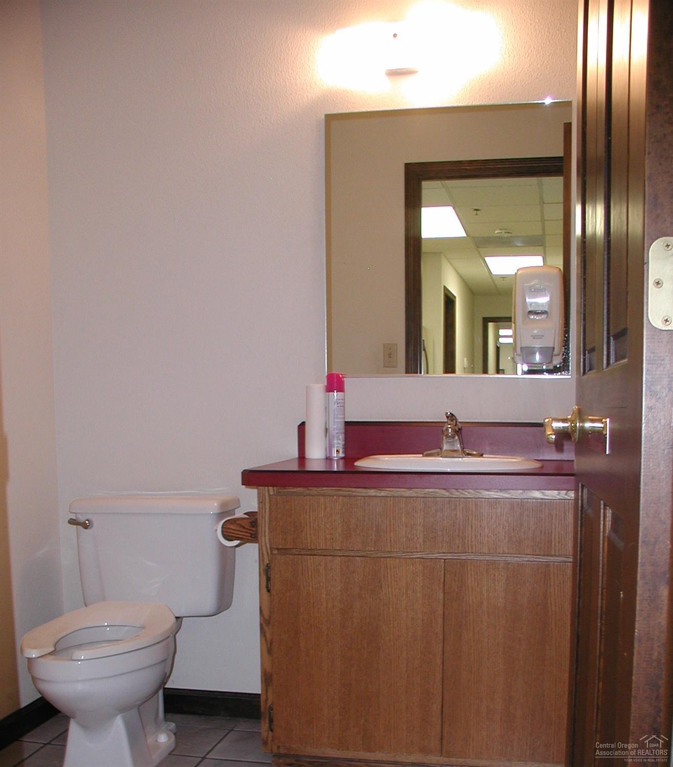 CLAR - Commercial Sale