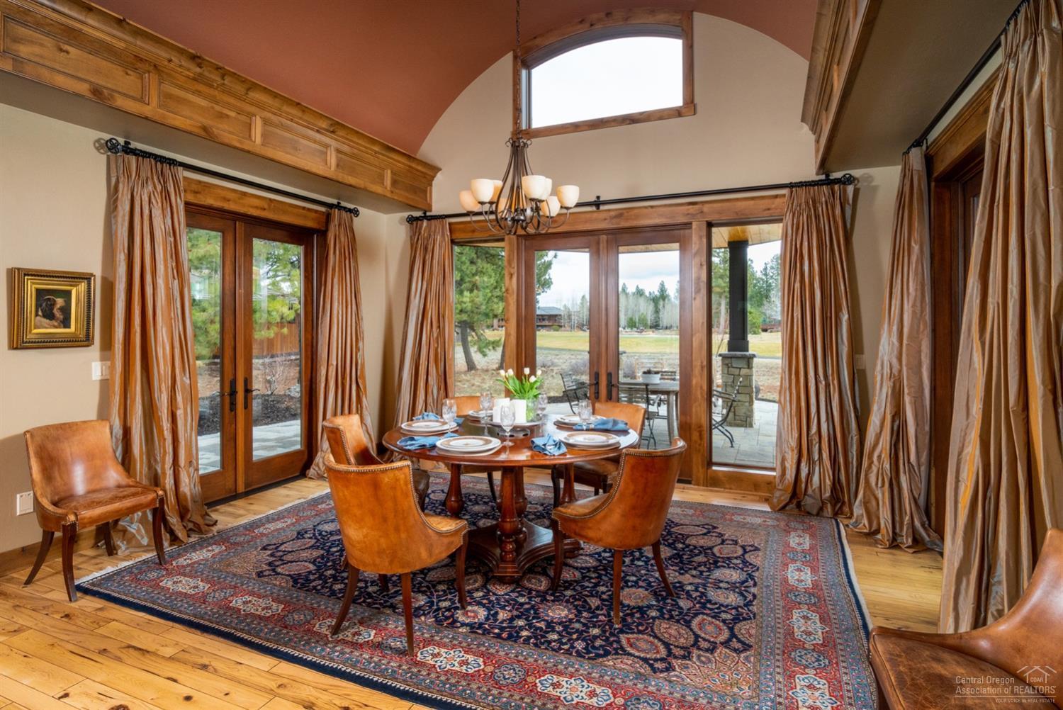 Broken Top - Residential