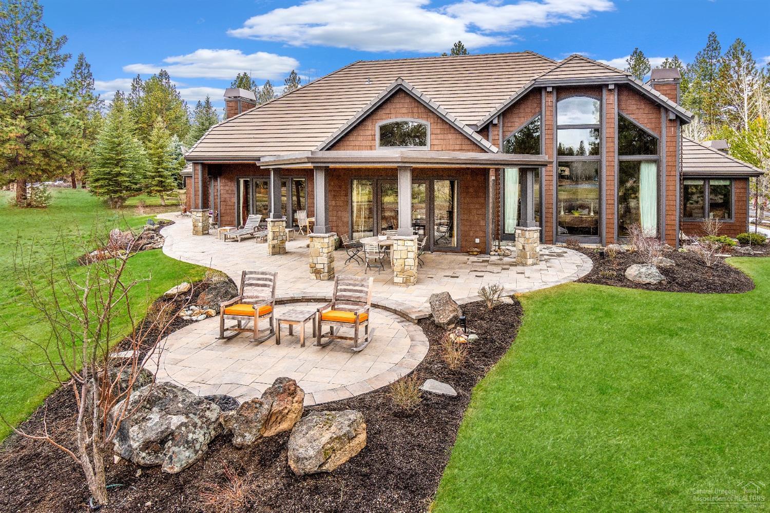 Broken Top - Residential