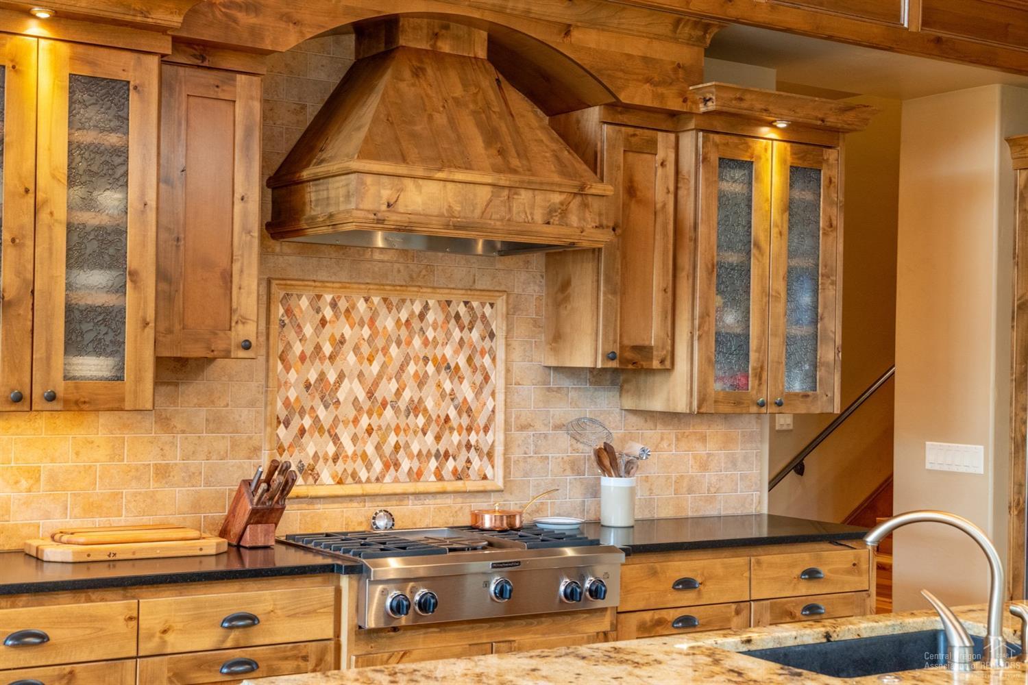 Broken Top - Residential