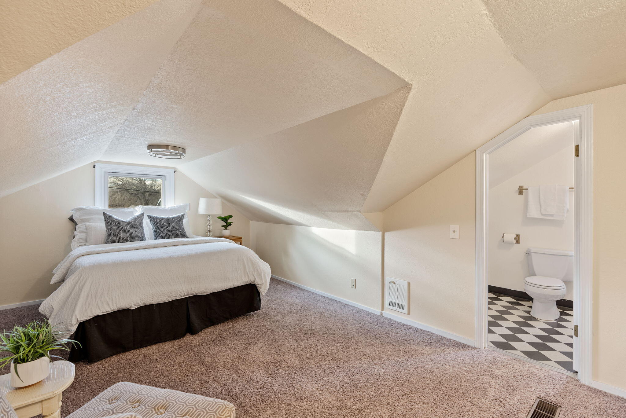 River Terrace - Residential