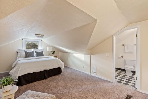 Tiny photo for 1439 NW 4th Street, Bend, OR 97703 (MLS # 220212058)