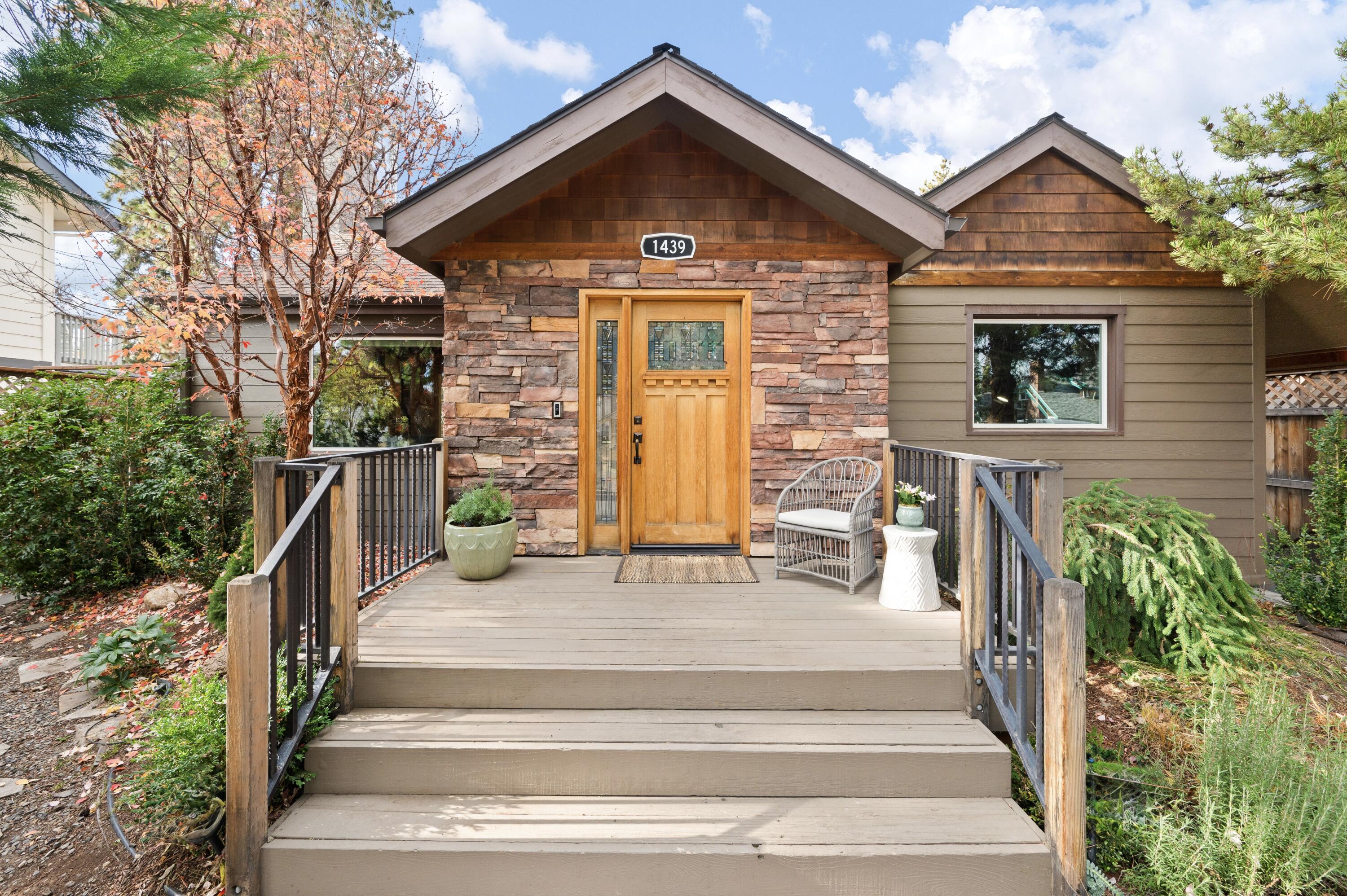 River Terrace - Residential