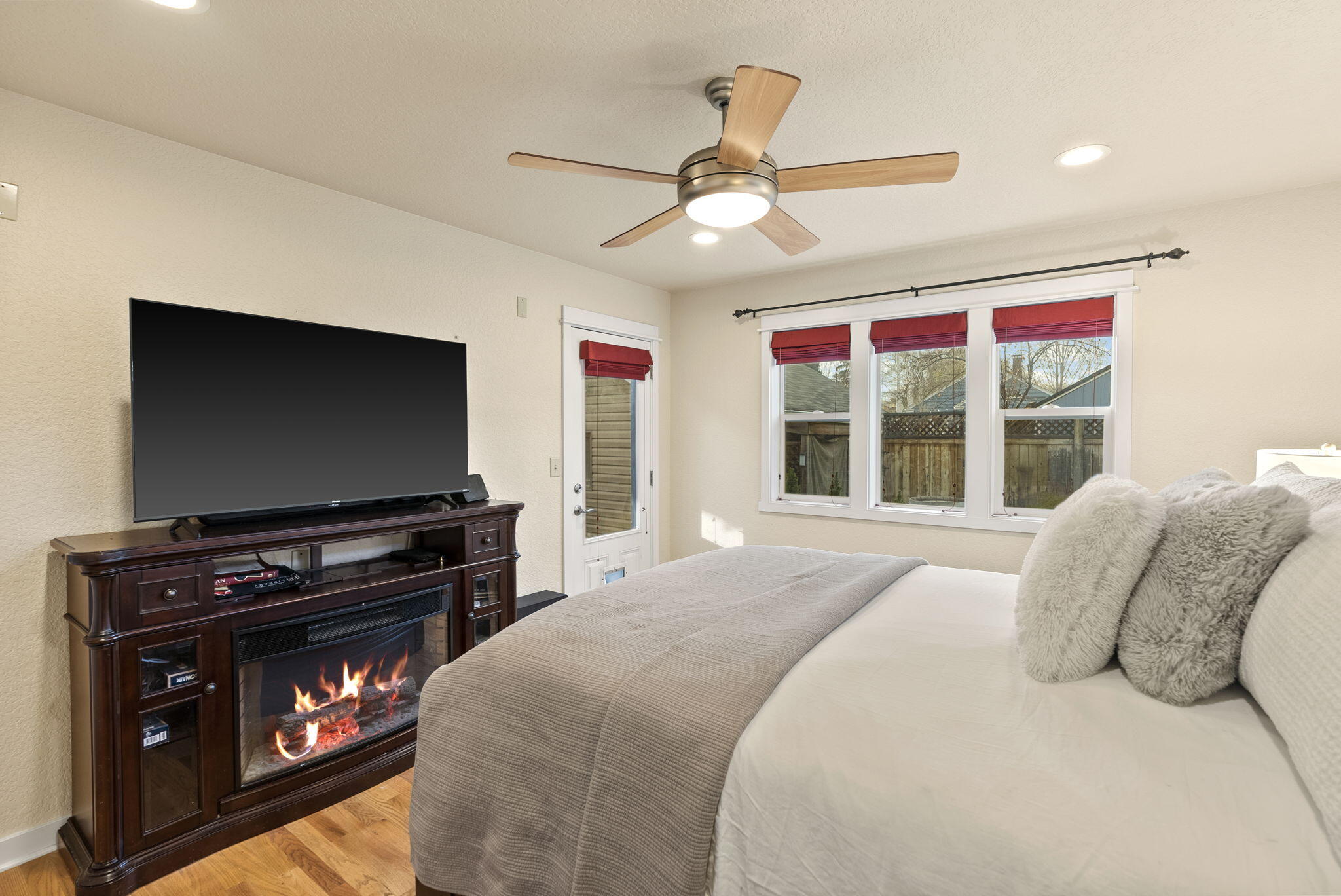 River Terrace - Residential