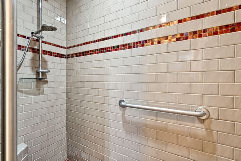 Tiny photo for 1439 NW 4th Street, Bend, OR 97703 (MLS # 220212058)