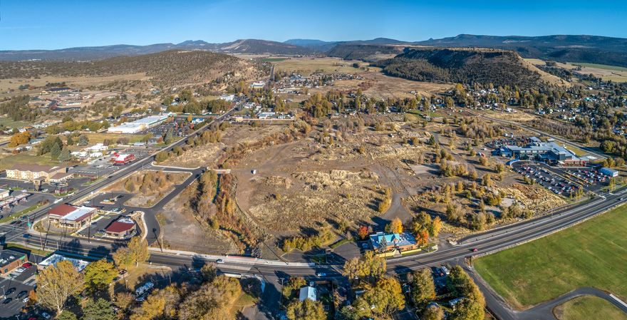 11.22 AC of vacant land with utilities in Combs Flat Rd.