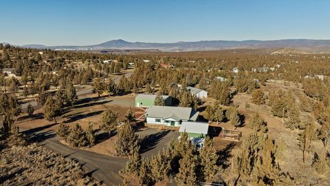 Tiny photo for 7002 SE Davis Loop Loop, Prineville, OR 97754 (MLS # 220213828)