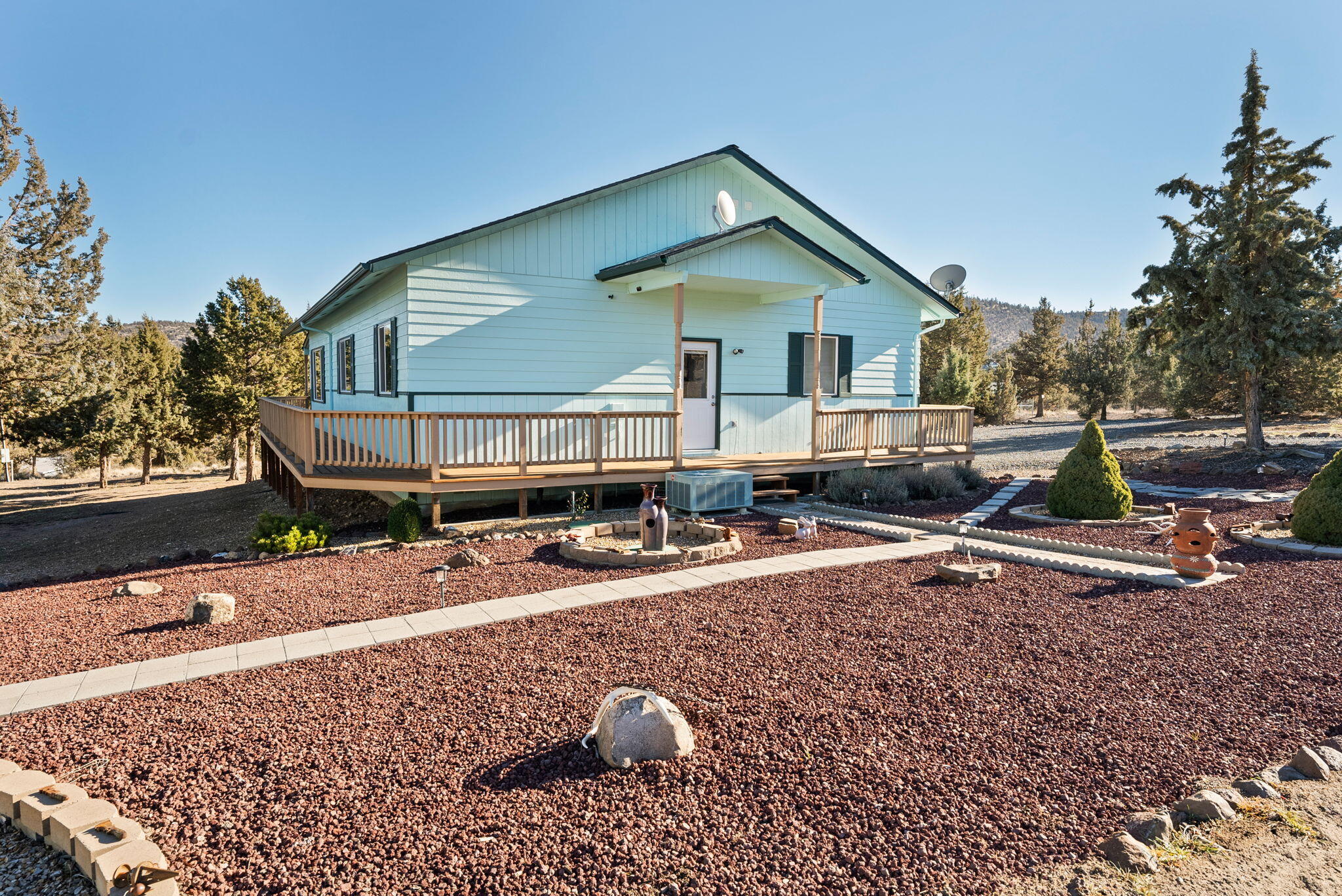 7002 SE Davis Loop