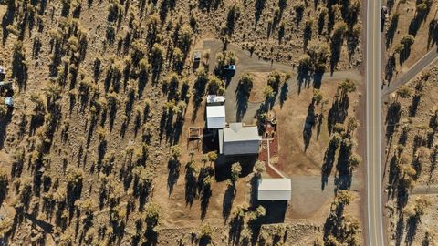 Tiny photo for 7002 SE Davis Loop Loop, Prineville, OR 97754 (MLS # 220213828)