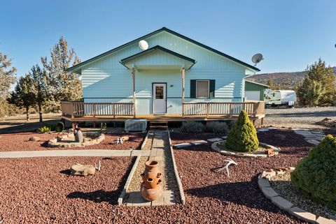 Photo of 7002 SE Davis Loop Loop, Prineville, OR 97754 (MLS # 220213828)