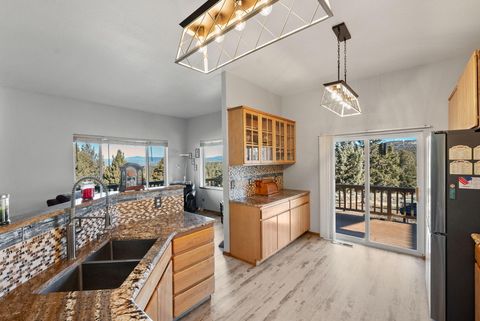 Tiny photo for 7002 SE Davis Loop Loop, Prineville, OR 97754 (MLS # 220213828)