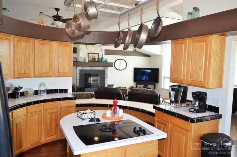 Twin Lakes Ranch - Residential