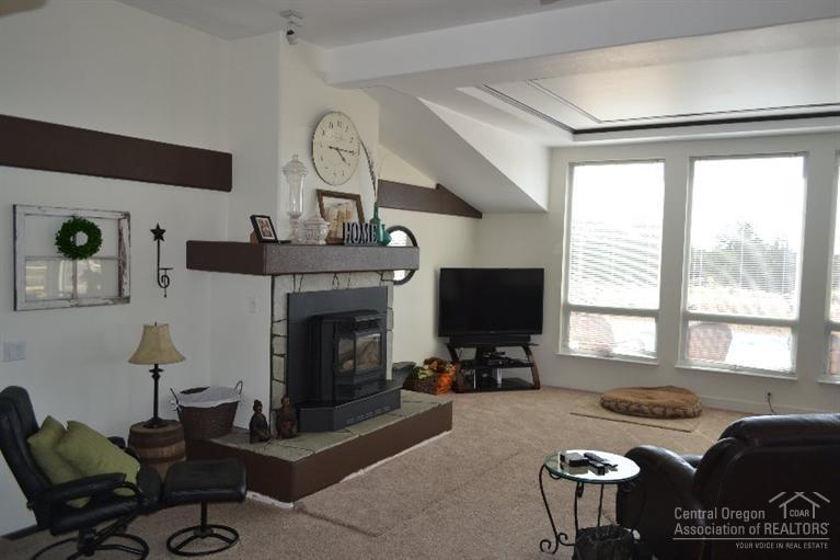 Twin Lakes Ranch - Residential