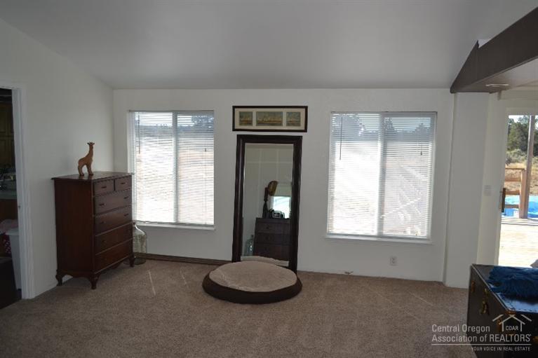 Twin Lakes Ranch - Residential