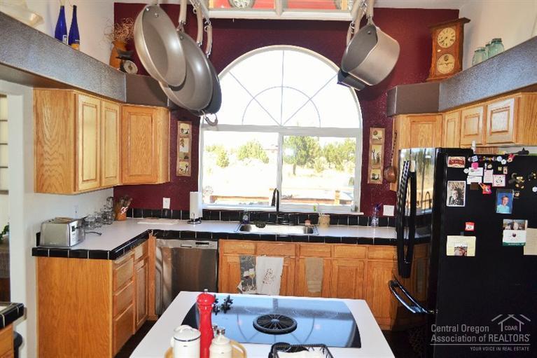 Twin Lakes Ranch - Residential