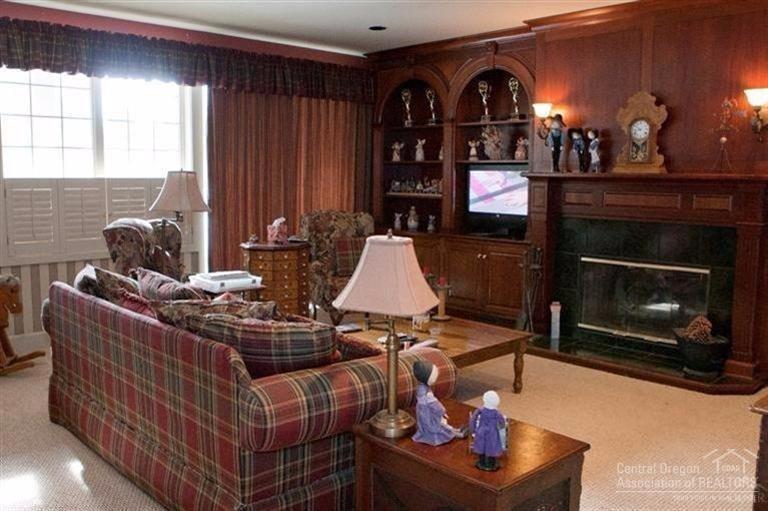 Indian Ford Meadows - Residential