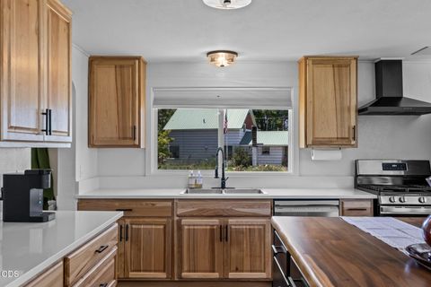 Tiny photo for 60325 Hwy 26, John Day, OR 97845 (MLS # 220224589)