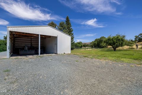 Tiny photo for 60325 Hwy 26, John Day, OR 97845 (MLS # 220224589)