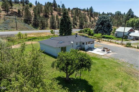 Tiny photo for 60325 Hwy 26, John Day, OR 97845 (MLS # 220224589)