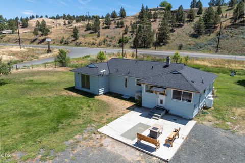 Tiny photo for 60325 Hwy 26, John Day, OR 97845 (MLS # 220224589)