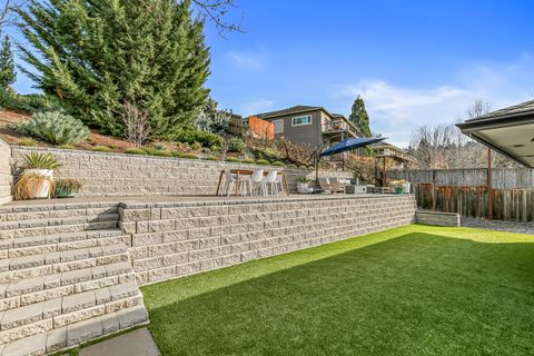 Tiny photo for 4323 Murryhill Terrace, Medford, OR 97504 (MLS # 220217141)