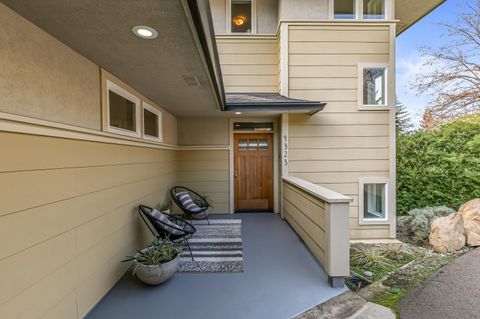 Tiny photo for 4323 Murryhill Terrace, Medford, OR 97504 (MLS # 220217141)