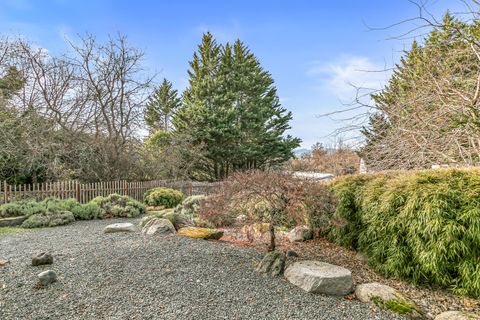 Tiny photo for 4323 Murryhill Terrace, Medford, OR 97504 (MLS # 220217141)