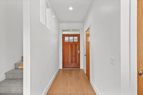 Tiny photo for 4323 Murryhill Terrace, Medford, OR 97504 (MLS # 220217141)