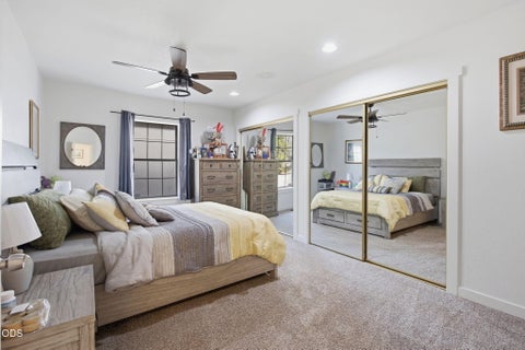 Tiny photo for 3630 Williams Highway, Grants Pass, OR 97527 (MLS # 220227369)