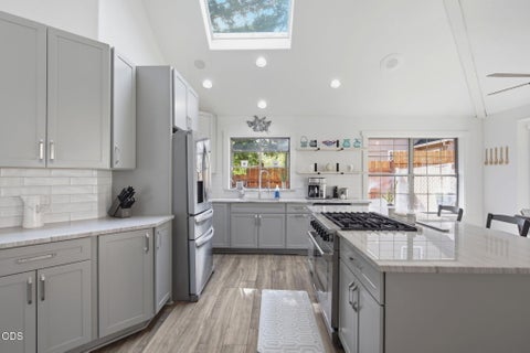 Tiny photo for 3630 Williams Highway, Grants Pass, OR 97527 (MLS # 220227369)