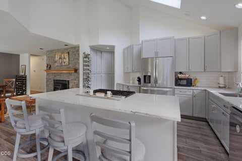 Tiny photo for 3630 Williams Highway, Grants Pass, OR 97527 (MLS # 220227369)