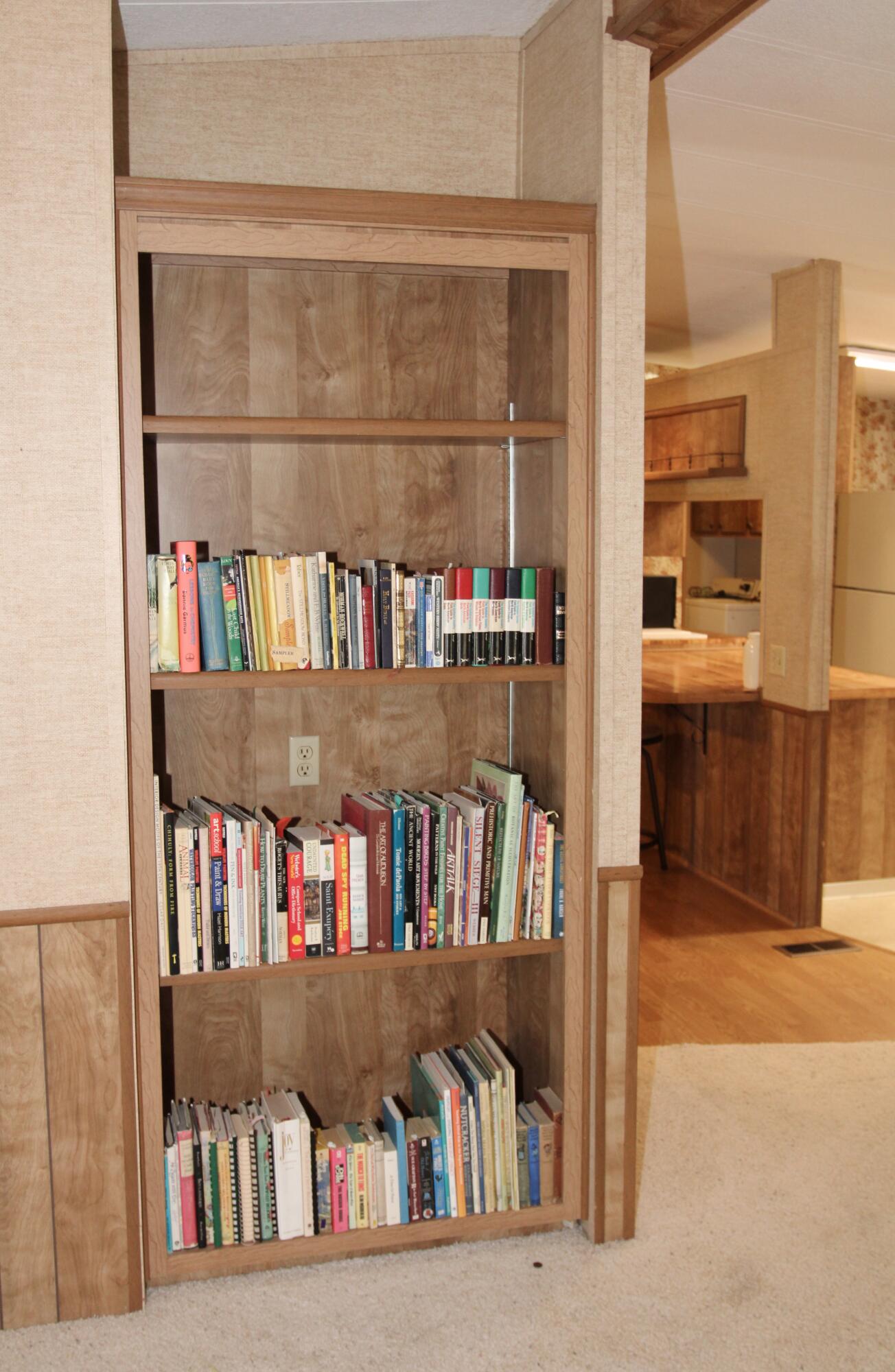 Summers Lane Homes - Residential