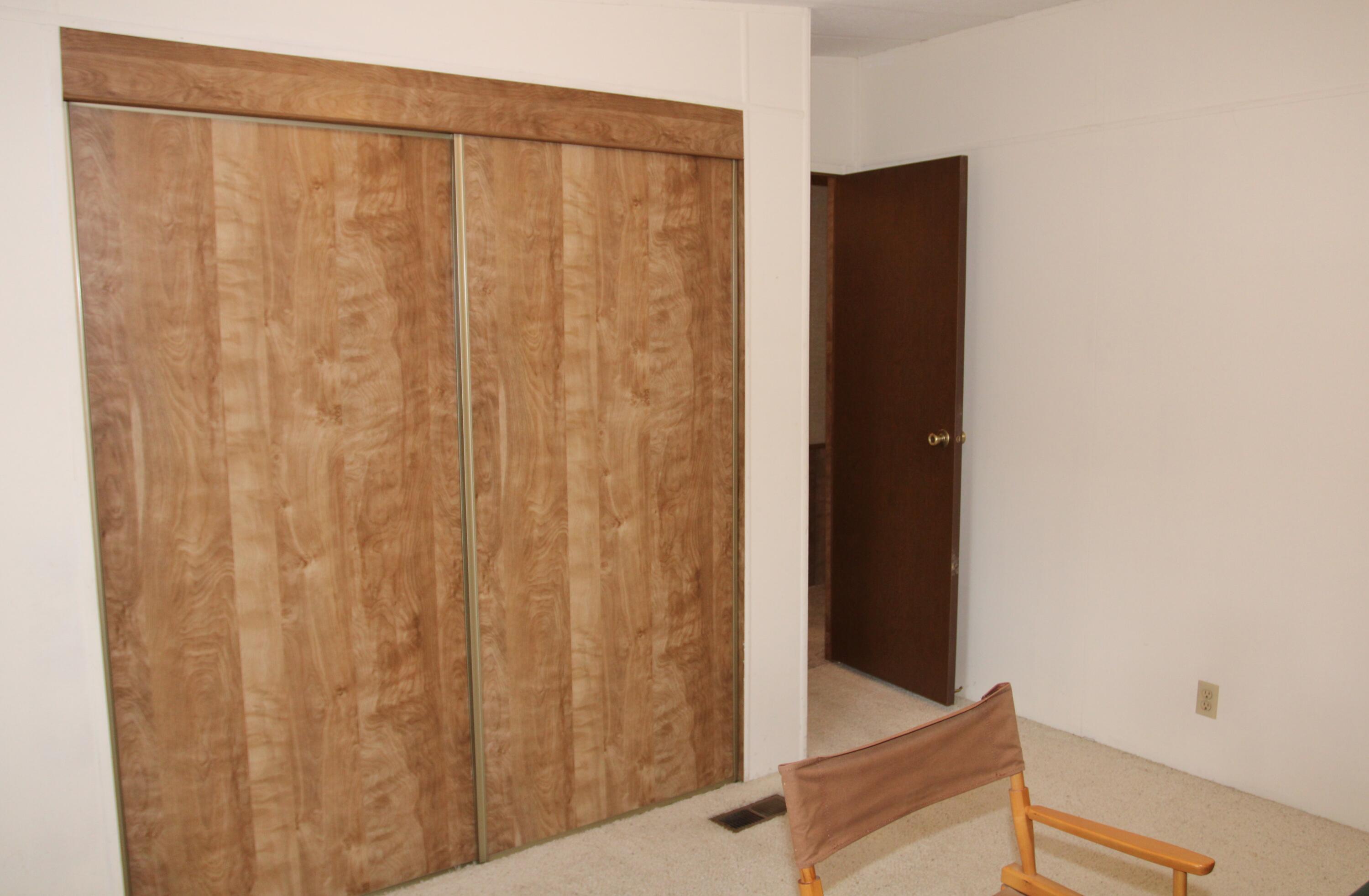 Summers Lane Homes - Residential