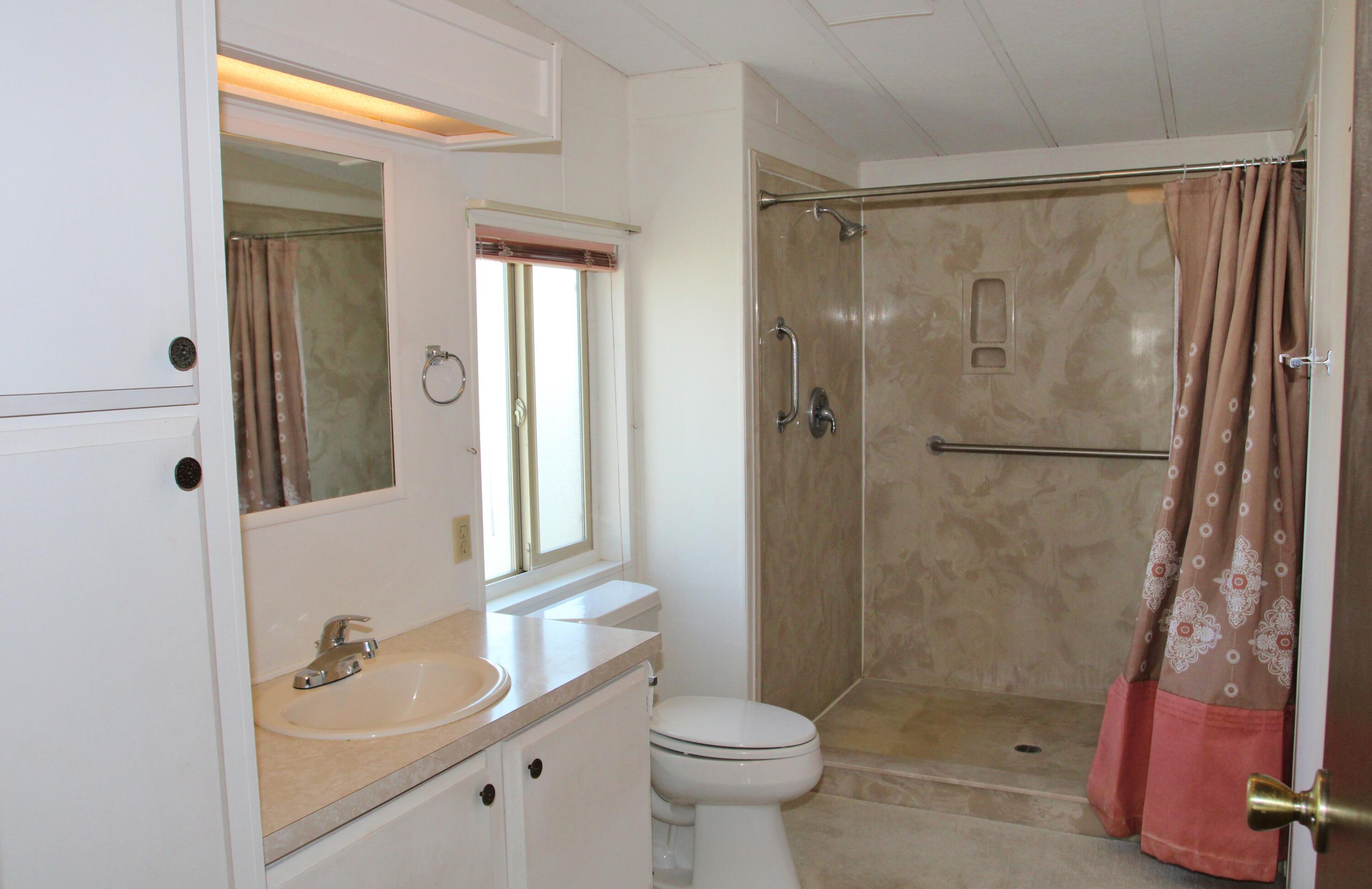 Summers Lane Homes - Residential