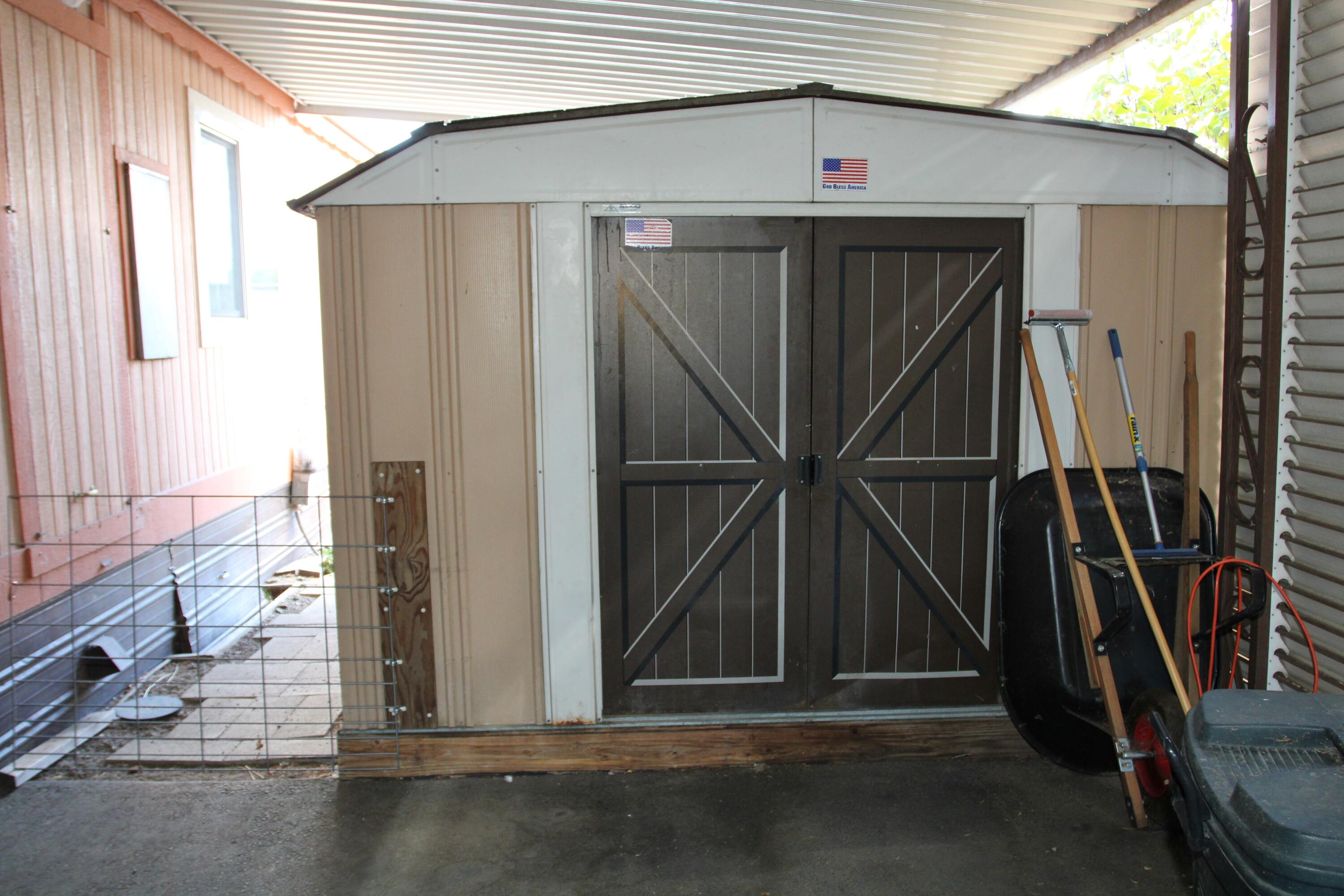 Summers Lane Homes - Residential