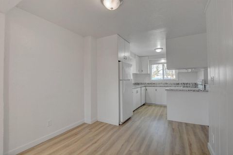 Tiny photo for 209 Chestnut Street, Medford, OR 97501 (MLS # 220213981)