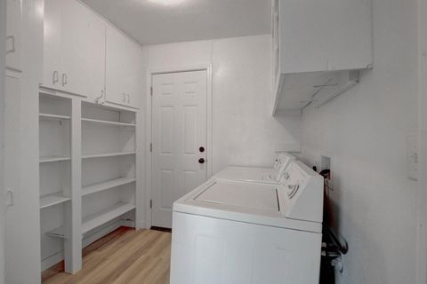 Tiny photo for 209 Chestnut Street, Medford, OR 97501 (MLS # 220213981)