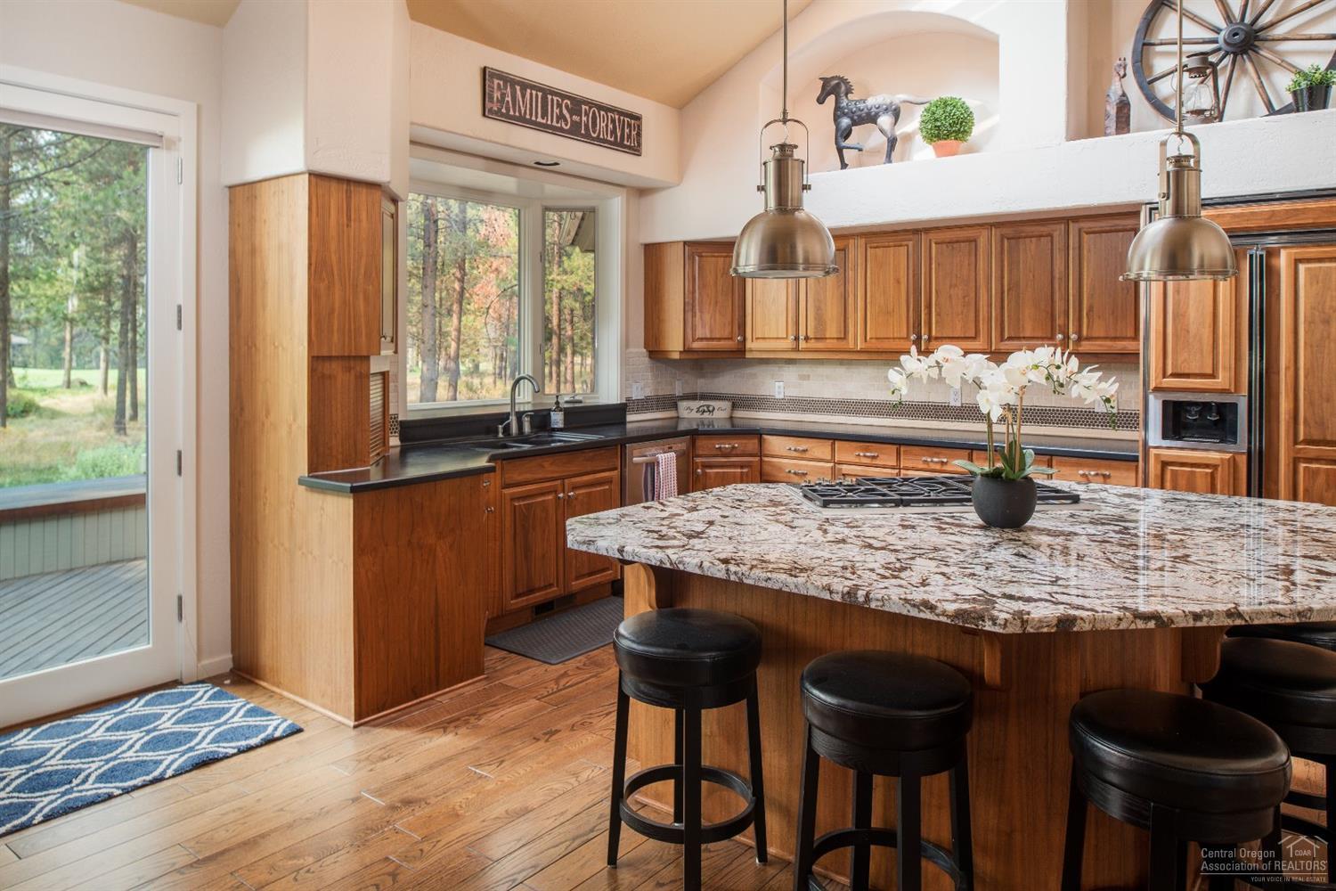 Fairway Crest Village - Residential