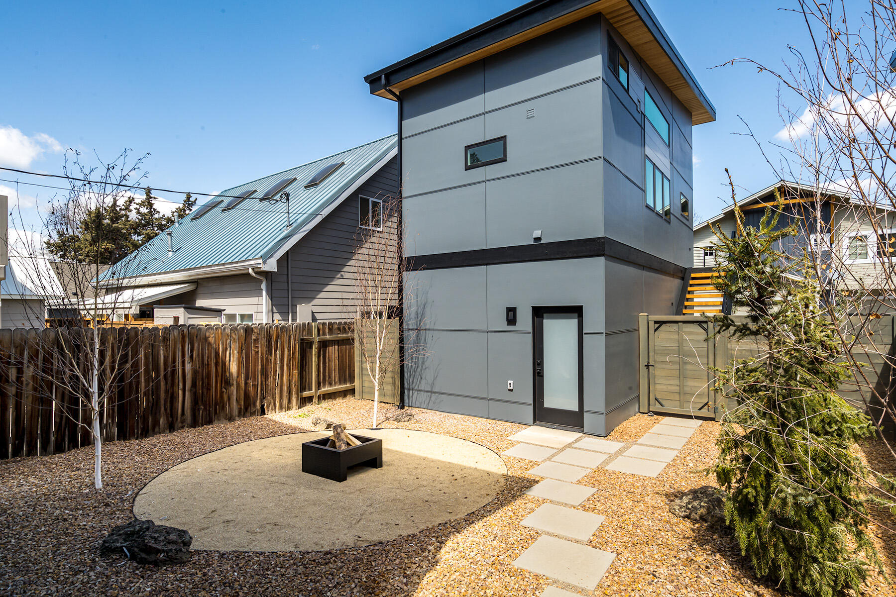 Hiatus - Residential